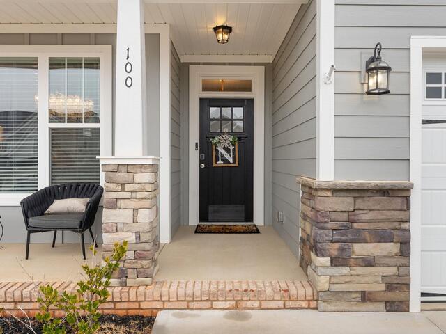 Photo of 100 Currituck Drive