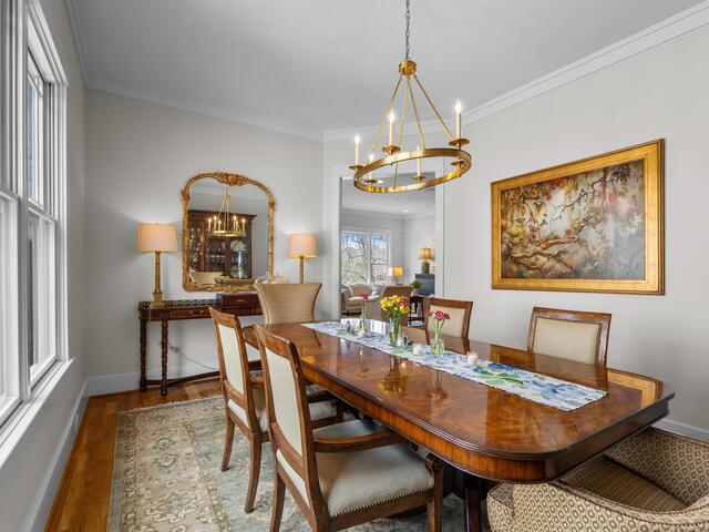 Photo of 341 Riverside Drive