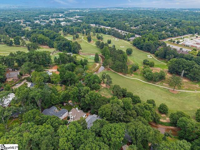 Photo of 341 Riverside Drive