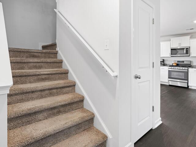 Photo of 21 Karkinnen Court