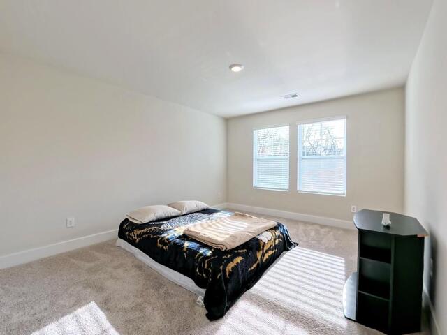 Photo of 28 Bromes Way