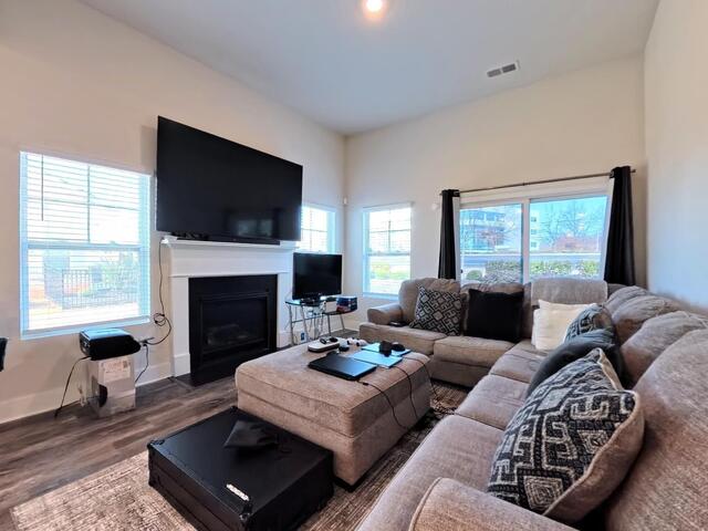 Photo of 28 Bromes Way