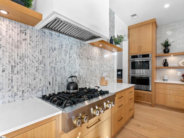 Photo of 313 Waterford Fall Way