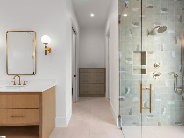 Photo of 313 Waterford Fall Way