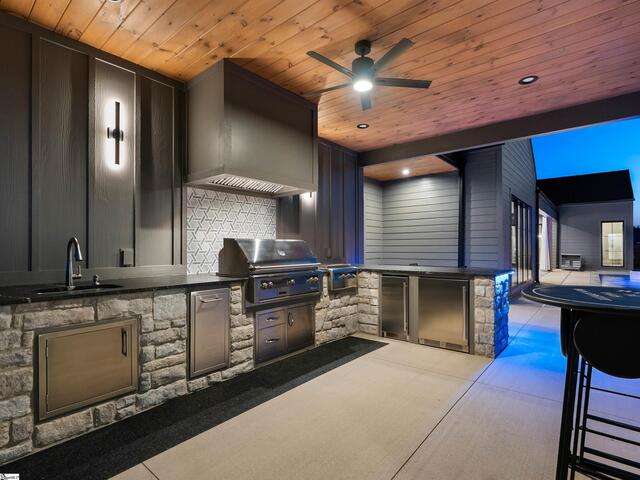 Photo of 313 Waterford Fall Way