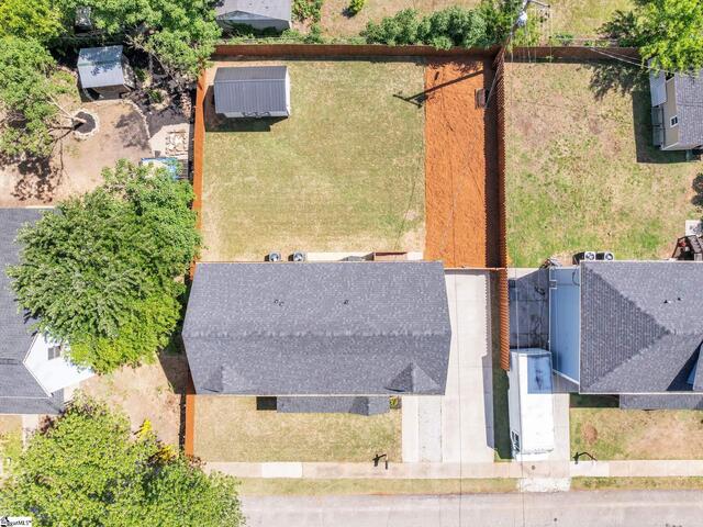 Photo of 221 3rd Avenue