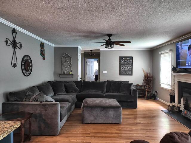 Photo of 166 Chestnut Lake Drive