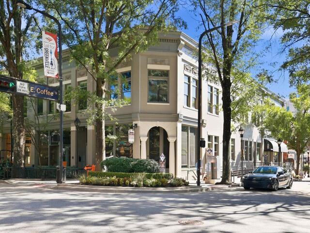 Photo of 102 N Main Street