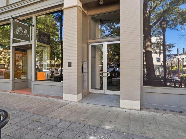 Photo of 102 N Main Street