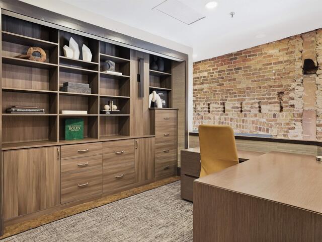 Photo of 102 N Main Street