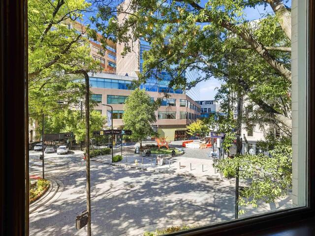 Photo of 102 N Main Street