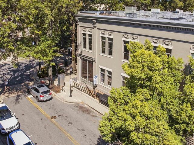 Photo of 102 N Main Street