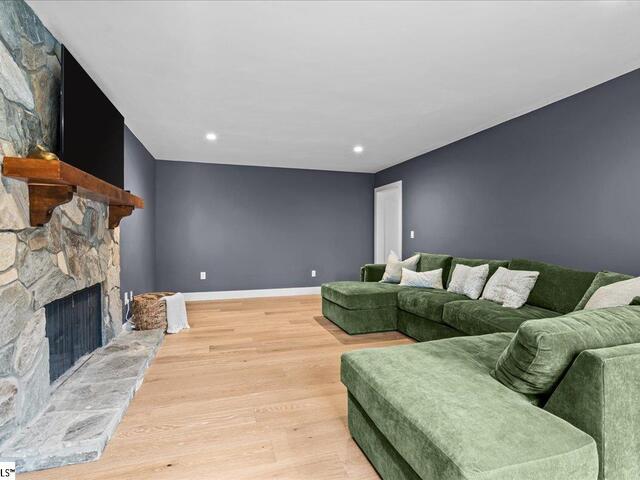 Photo of 117 Shady Creek Court