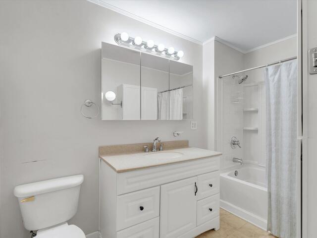 Photo of 102 Westwood Circle