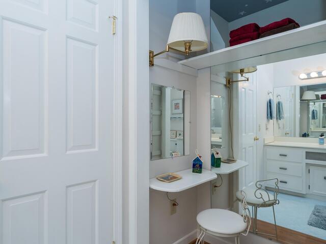 Photo of 402 Stone Ridge Road