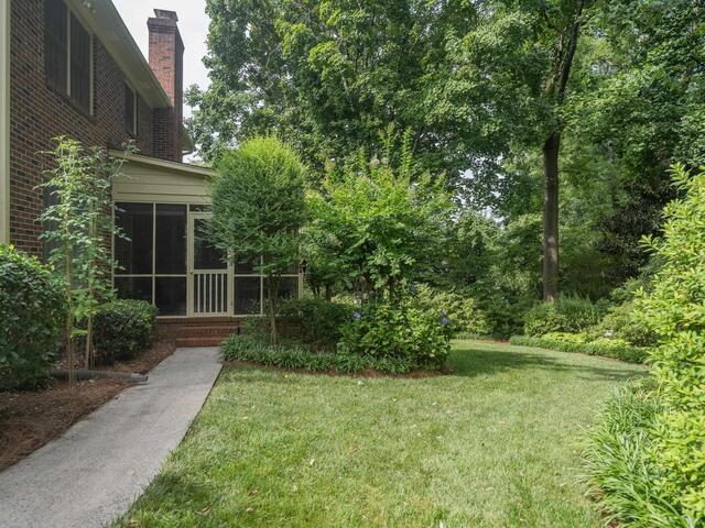 Photo of 402 Stone Ridge Road