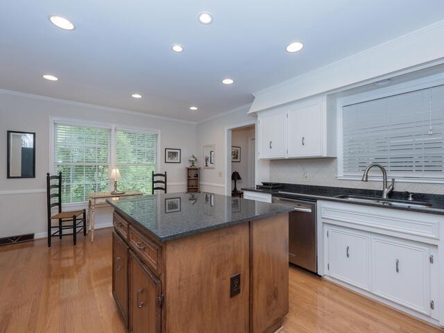 Photo of 402 Stone Ridge Road