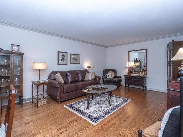 Photo of 402 Stone Ridge Road