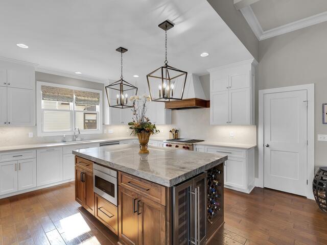 Photo of 7 Jordan Pond Drive