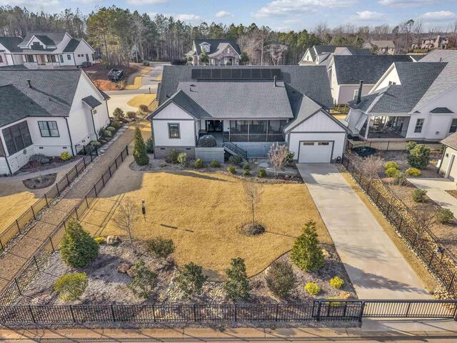 Photo of 7 Jordan Pond Drive