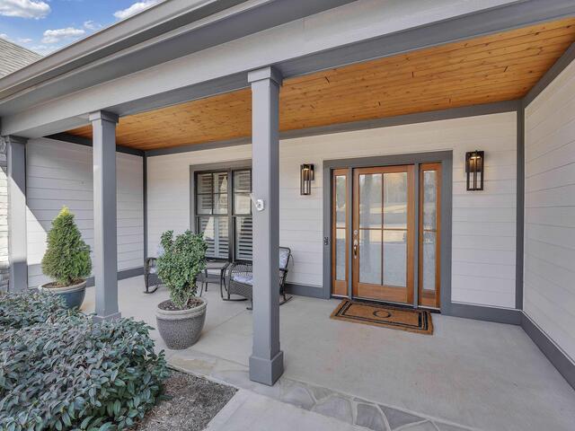 Photo of 7 Jordan Pond Drive