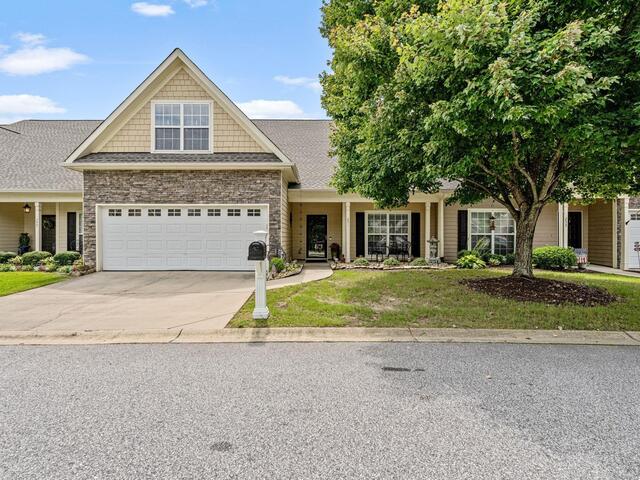 Photo of 251 LOUISVILLE Drive