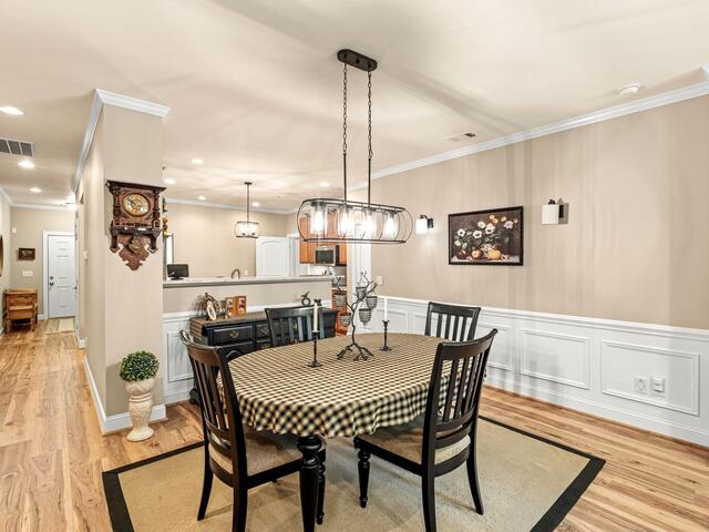 Photo of 251 LOUISVILLE Drive