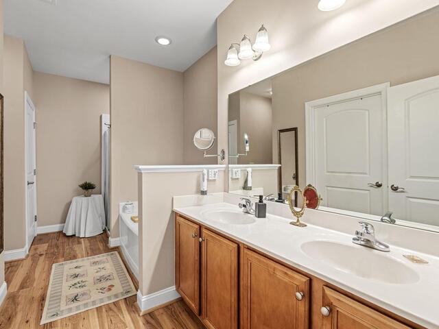 Photo of 251 LOUISVILLE Drive