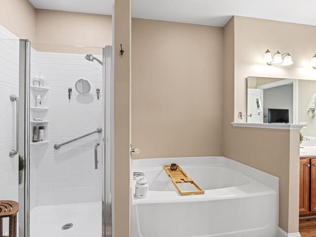 Photo of 251 LOUISVILLE Drive