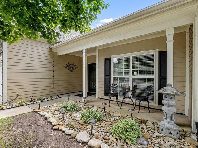 Photo of 251 LOUISVILLE Drive