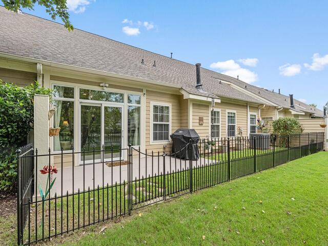 Photo of 251 LOUISVILLE Drive