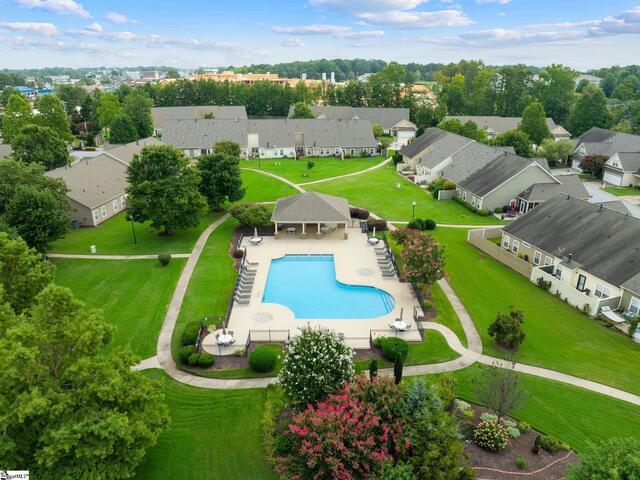 Photo of 251 LOUISVILLE Drive