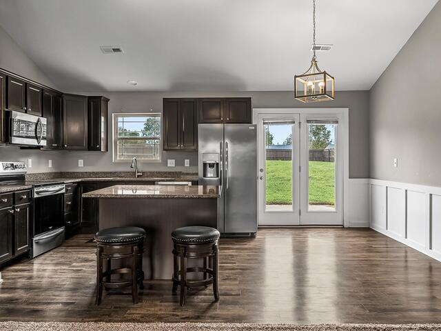 Photo of 1609 Currys Lake Road