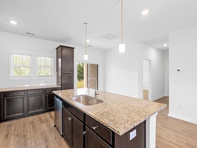 Photo of 520 Barbican