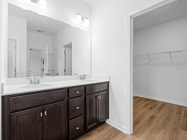 Photo of 520 Barbican