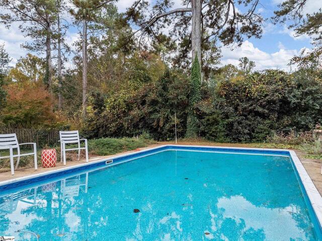 Photo of 205 Laurel Ridge Road