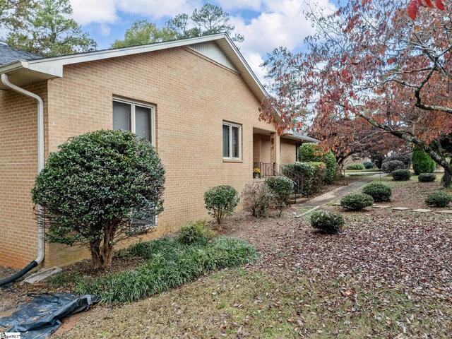 Photo of 205 Laurel Ridge Road