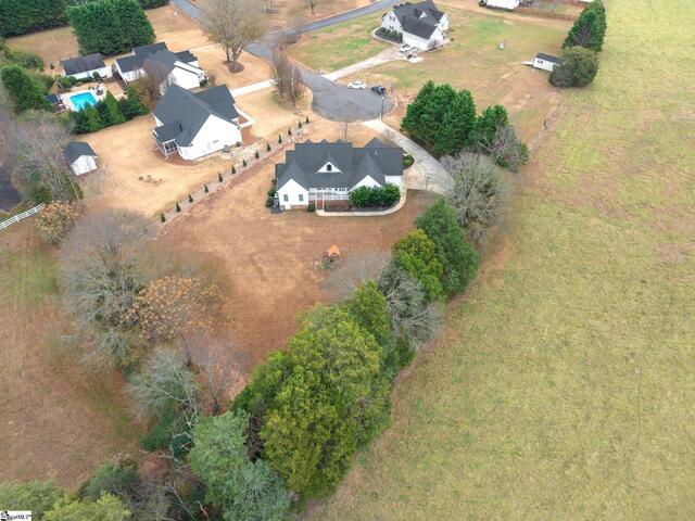 Photo of 204 Windrow Lane