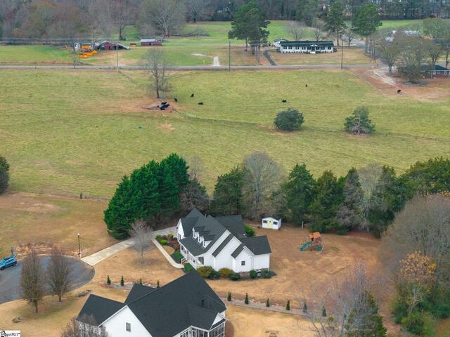 Photo of 204 Windrow Lane