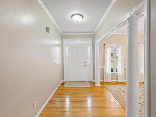 Photo of 204 Windrow Lane