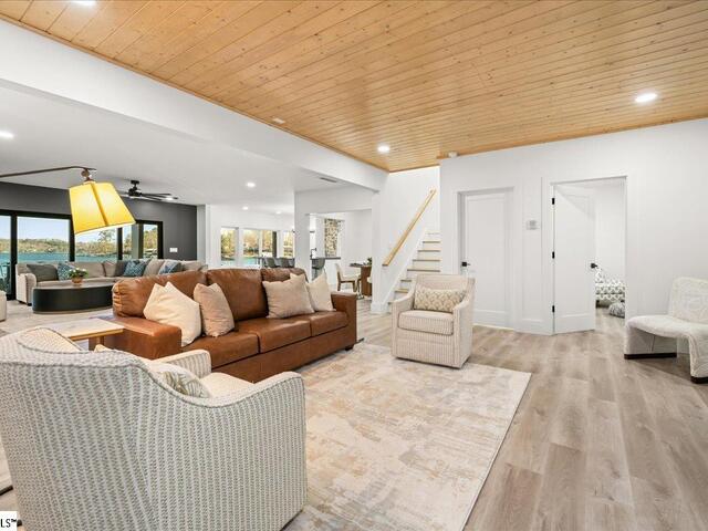 Photo of 12048 Carnelda Drive