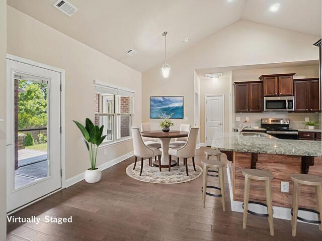 Photo of 317 Rabbit Run Trail