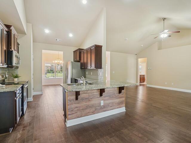 Photo of 317 Rabbit Run Trail