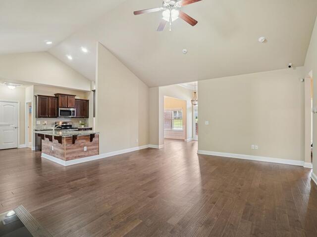 Photo of 317 Rabbit Run Trail