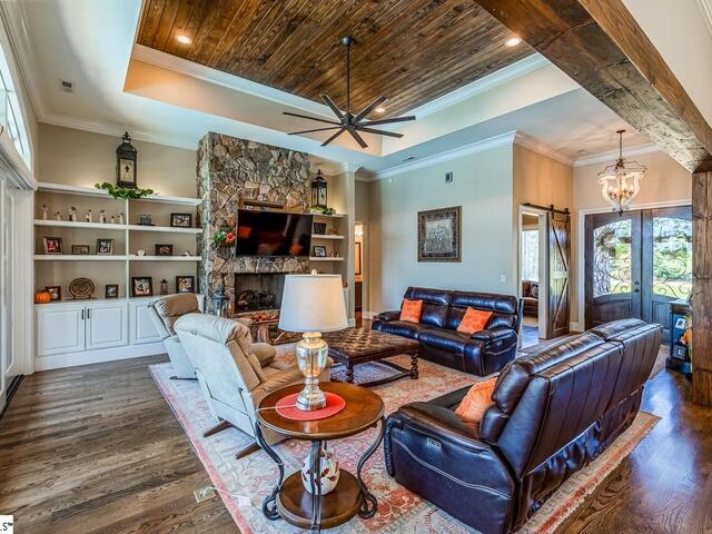 Photo of 852 Necker Pointe Lane