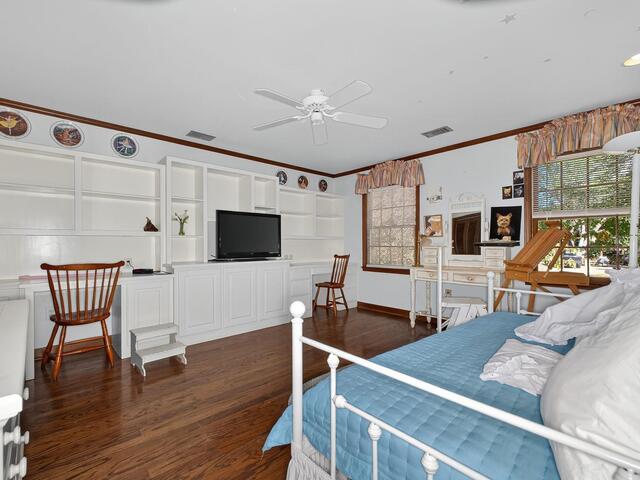 Photo of 206 Honey Horn Drive