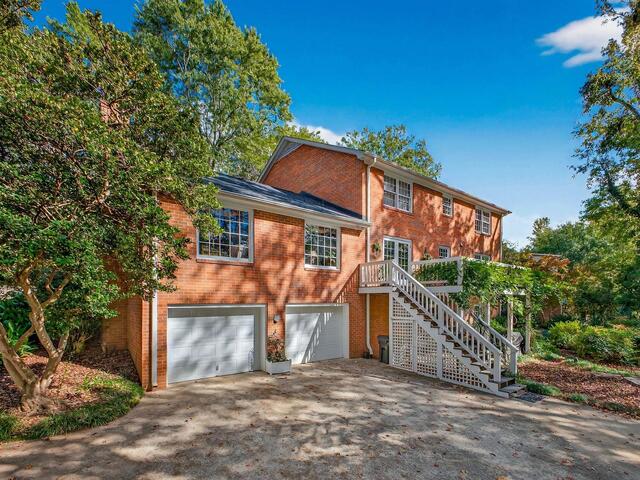 Photo of 206 Honey Horn Drive