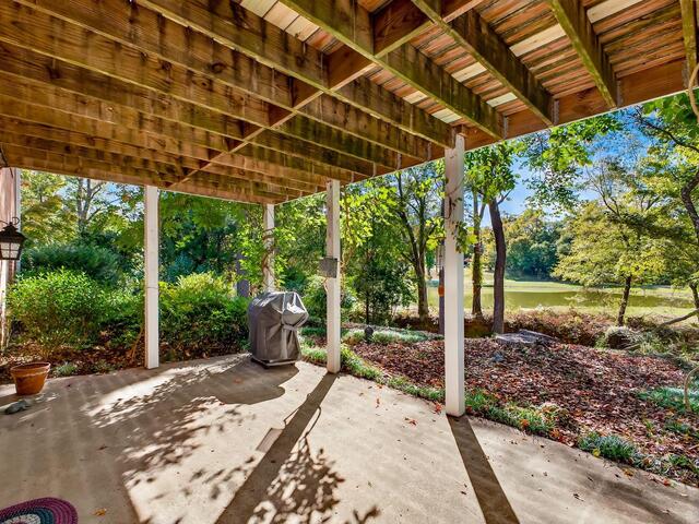 Photo of 206 Honey Horn Drive