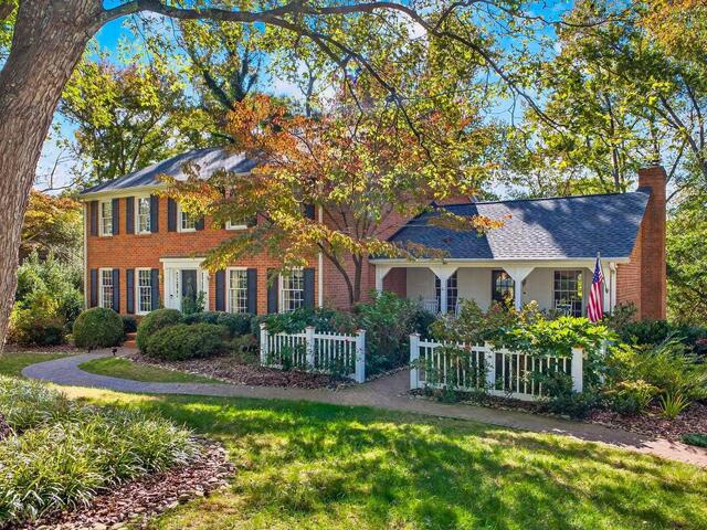 Photo of 206 Honey Horn Drive