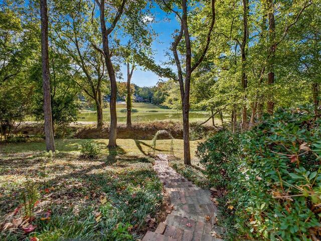 Photo of 206 Honey Horn Drive